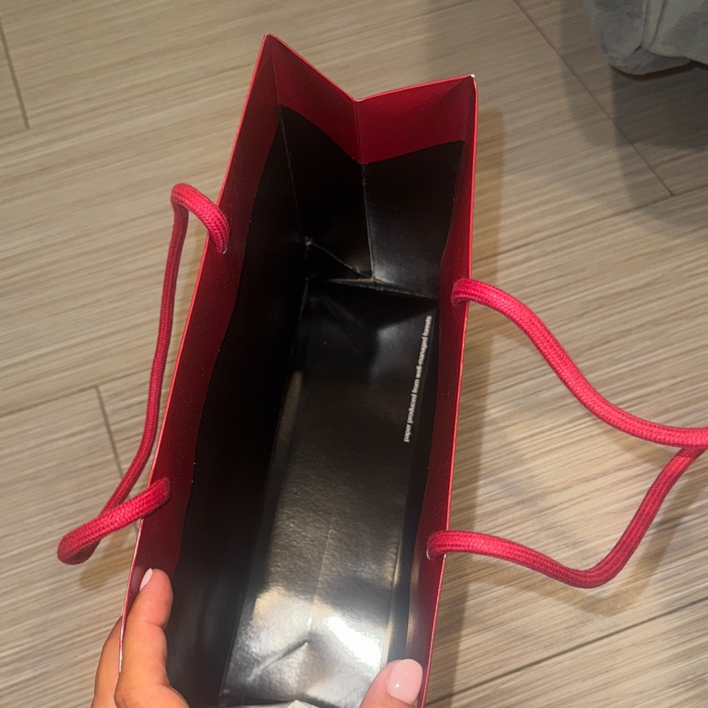 Cartier Luxurious Red Tote Bag - Picture 4 of 5